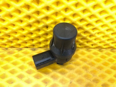 Кнопка кикдауна Volkswagen Phaeton 2005 3D2