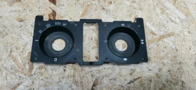 Накладка центральной консоли Mercedes W124 1993 E320