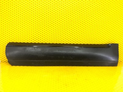 Молдинг двери задней левой Volkswagen Touareg 2003 7L6