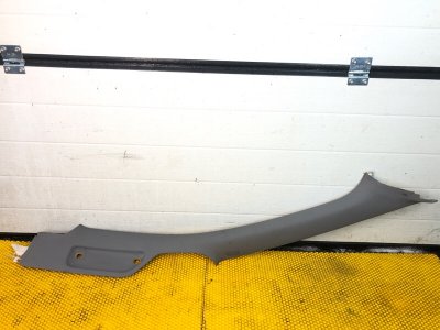 Обшивка стойки Volkswagen Phaeton 2005 3D2