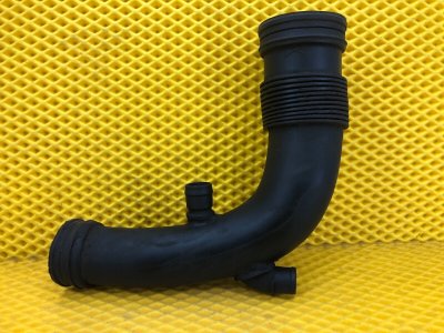 Патрубок интеркулера Porsche Cayenne 2008 957