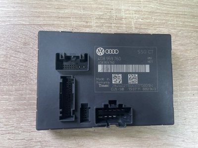 Блок управления Audi A6 2012