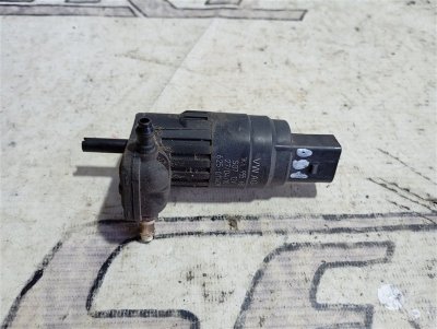 Насос омывателя стекла Audi Q7 2010 4L