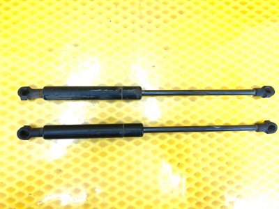 Амортизатор двери багажника Volkswagen Touareg 2003 7L6