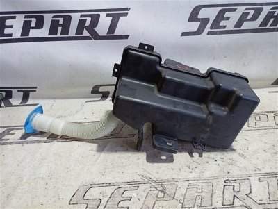 Бачок омывателя Volkswagen Tiguan 2012 5N