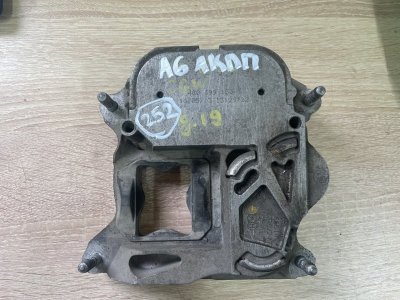 Подушка Audi A6 2012