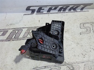 Кронштейн блока предохранителей Audi A3 2009 8P