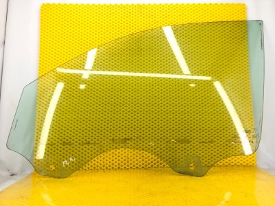 Стекло двери Volkswagen Touareg 2003 7L6