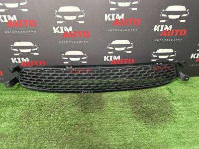 Решетка бампера нижняя Kia Cerato 1