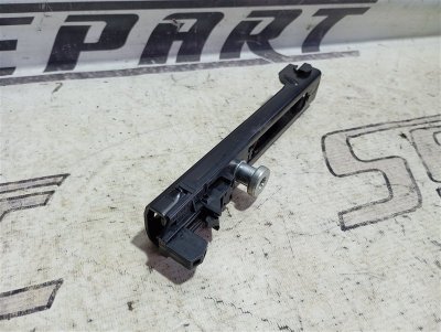 Механизм регулировки ремня безопасности Volkswagen Touran 2011 1T