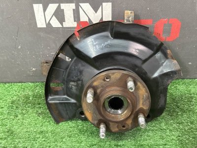 Кулак поворотный со ступицей Hyundai Solaris 1 2013 RB