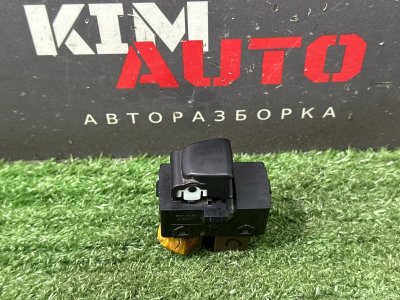 Кнопка стеклоподъемника Hyundai Creta 2017 GS