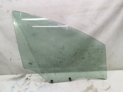 Стекло двери Citroen C4 2008