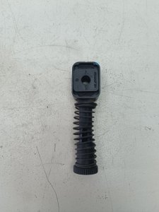 Фиксатор троса КПП Audi A3 2009 8P