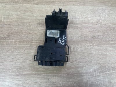 Блок предохранителей Citroen C4 2008