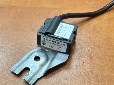 Датчик ускорения VOLKSWAGEN TOUAREG 2007 7L