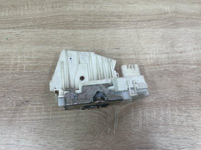 Замок двери Mercedes-Benz ML 2006 W 164