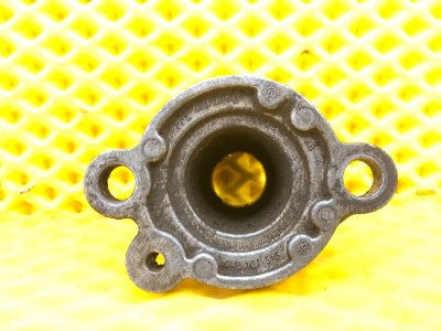 Фланец системы охлаждения Porsche Cayenne 2008 957