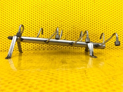 Рейка топливная (рампа) Porsche Cayenne 2008 957