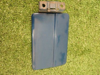 Лючок топливного бака лада 210740 2008 СЕДАН