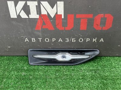 Повторитель поворота в крыло Kia Rio 3 2014 QB