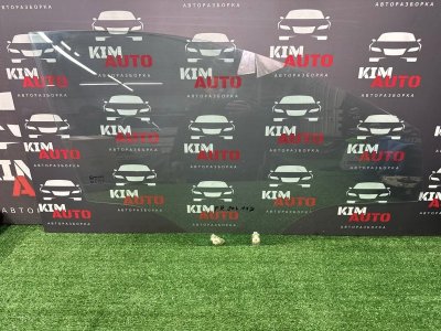 Стекло двери Hyundai Solaris 1 2013 RB