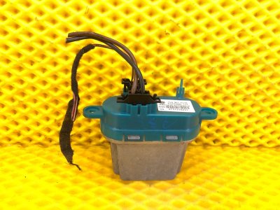 Резистор отопителя Audi Q7 2014 4L