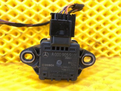 Датчик ускорения Mercedes-Benz S-Class 2014 W222