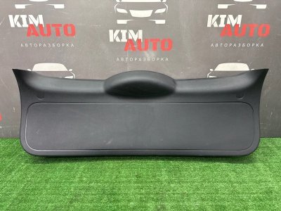 Обшивка крышки багажника Ford Focus 2 HB
