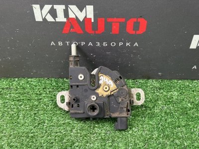 Замок капота Ford Focus 2