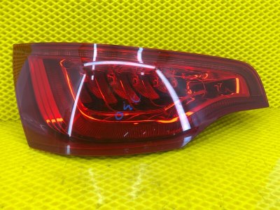 Фонарь задний левый Audi Q7 2014 4LB