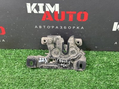 Замок капота Skoda Fabia 1