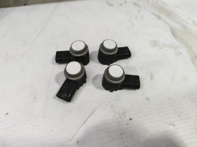 Датчик парктроника Audi A6 2012