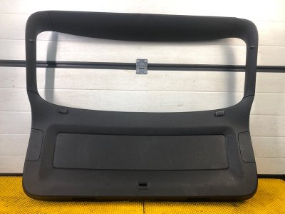 Обшивка крышки багажника Volkswagen Tiguan
