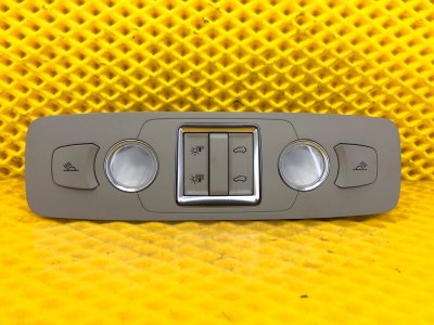 Плафон салона задний Audi Q7 2014 4L