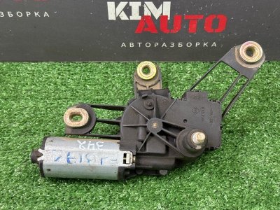 Мотор стеклоочистителя заднего стекла Skoda Fabia 1