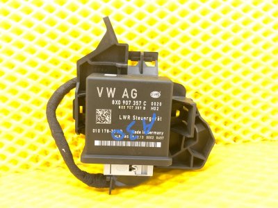 Блок управления светом Audi Q7 2014 4L