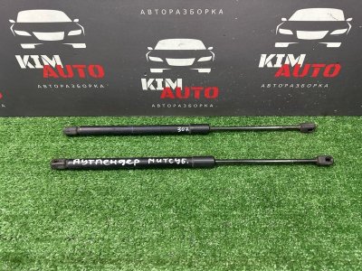 Упор крышки багажника Mitsubishi Outlander