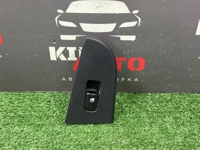 Кнопка стеклоподъемника Hyundai Elantra 4