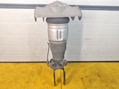 Пневмостойка , амортизатор Audi Q7 2014 4L