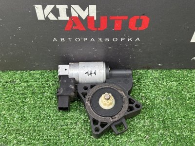 Мотор стеклоподъемника Mazda 3 BK