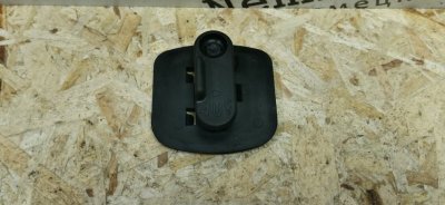 Кронштейн знака аварийной остановки Mercedes C180 1996 W202