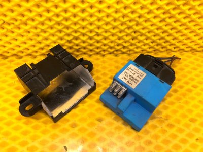 Блок управления топливным насосом Volkswagen Tiguan