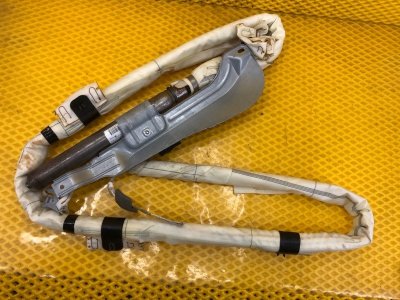 Подушка безопасности боковая (шторка) правая Volkswagen Tiguan