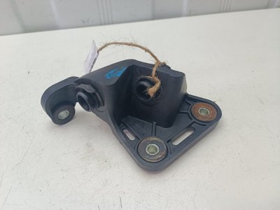 Кронштейн троса мкпп VOLKSWAGEN Eos 2007