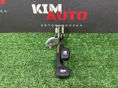 Ручка открывания бензобака и багажника Kia Rio 3 2014 QB