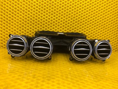 Дефлектор воздуховода центральный Mercedes-Benz S-Class 2014 W222