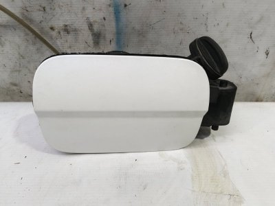 Лючок бензобака Audi A6 2012