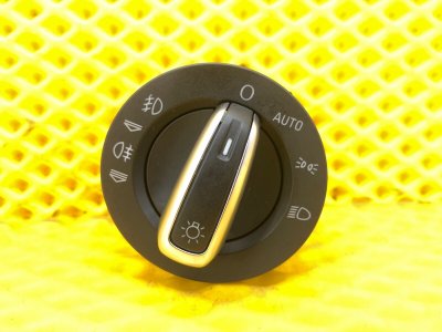 Переключатель света фар Audi Q7 2014 4L