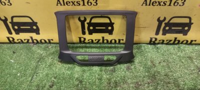 Рамка магнитолы Lada XRAY 2018 хетчбек 5-дверный
